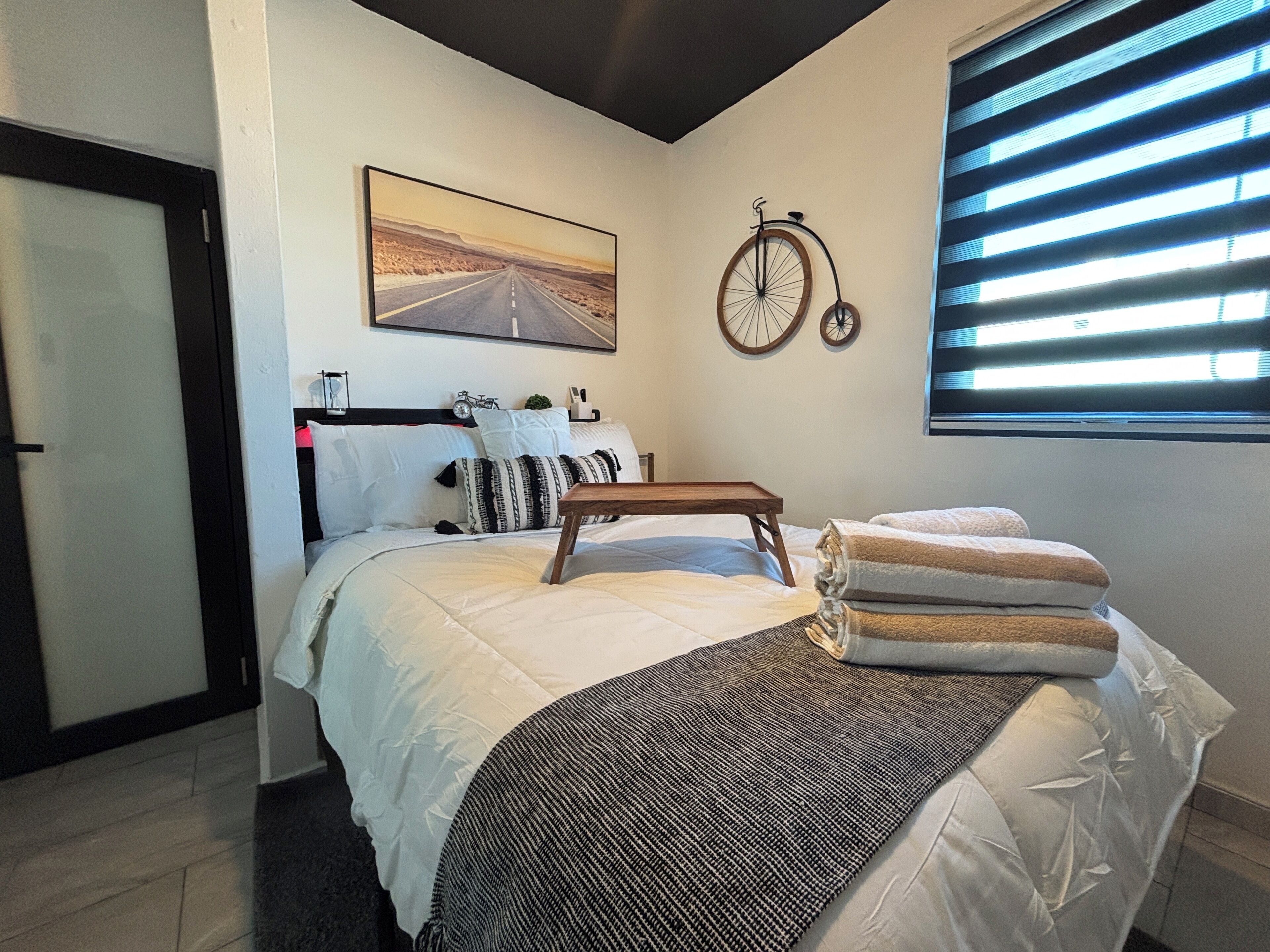 Queen size bed