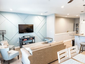Smart TV - Beachy Bright - Family Friendly! - Close to beach (Destin)