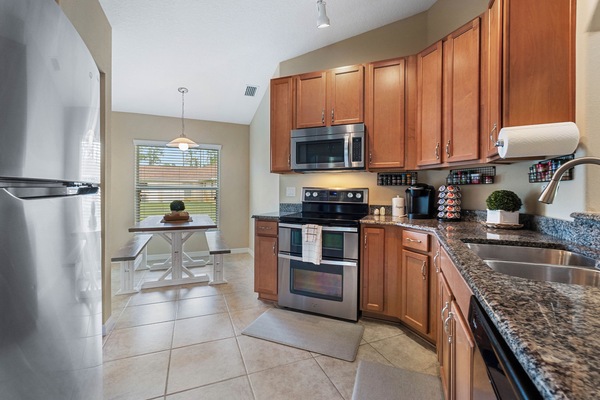 Micro-ondes, four, lave-vaisselle