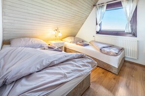 2 bedrooms, free WiFi, bed sheets