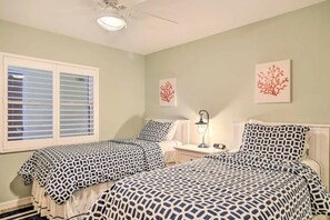 2 chambres, fer et planche à repasser, Wi-Fi, draps fournis