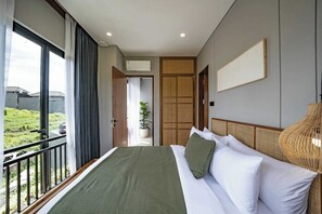 Egyptian cotton sheets, premium bedding, memory foam beds, in-room safe