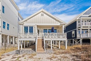 Exterior - Timeless Beachfront House in Central Gulf Shores, Seacure Managed by Kaiser (Gulf Shores)