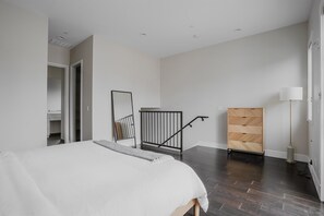 2 chambres, fer et planche Ă repasser, Wi-Fi, draps fournis