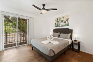 2 室のベッドルーム、アイロン / アイロン台、WiFi、ベッドシーツ