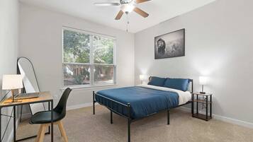 1 多间卧室、办公桌、熨斗/熨衣板、WiFi