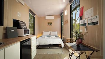1 habitación y ropa de cama