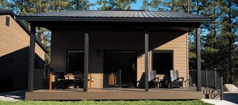 Experience Simple Montana Luxury (Cottage #4)