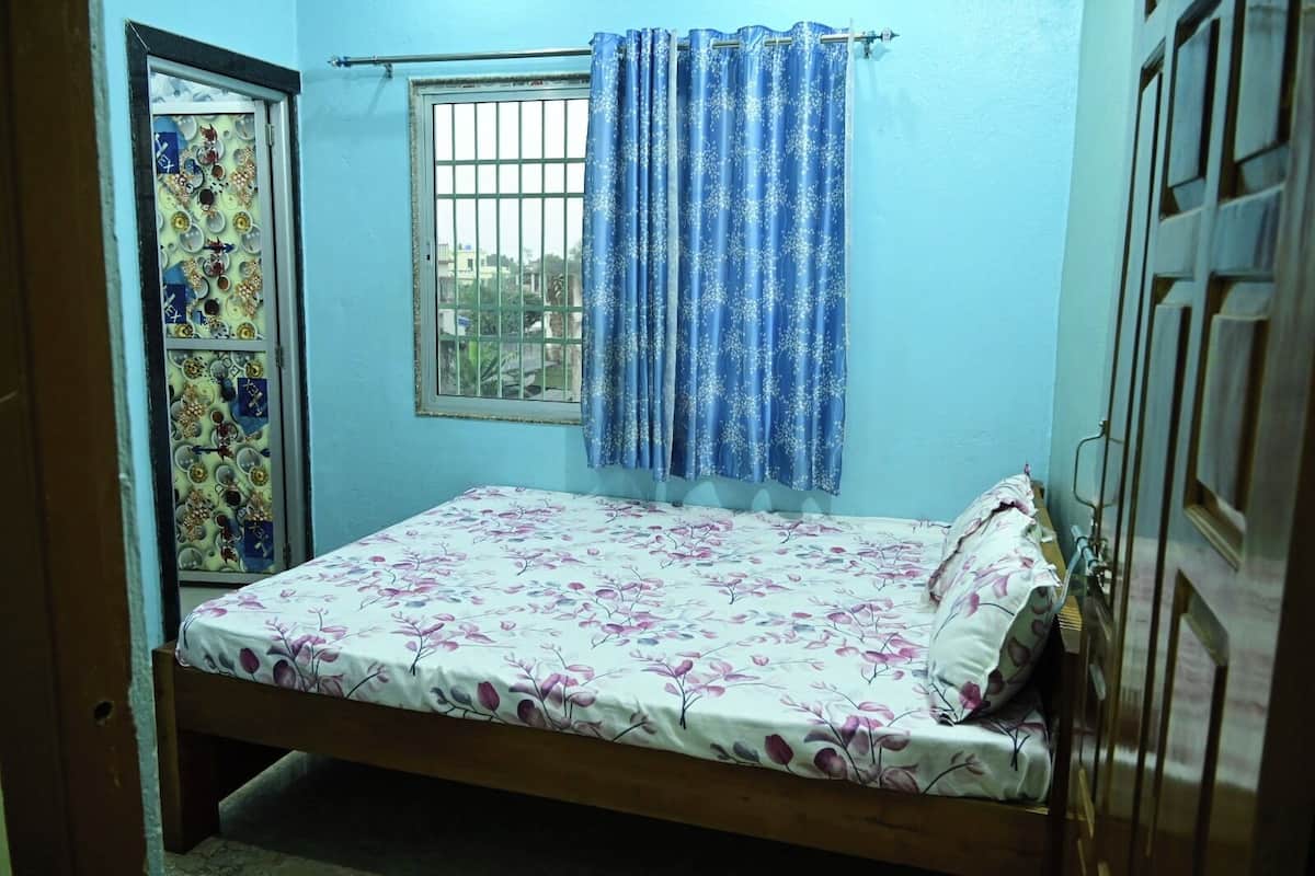 Basic Single Room