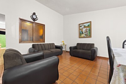 3 Bedrooms House Ideal for Families