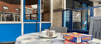 Ground-floor Apartment in Petten in Centre