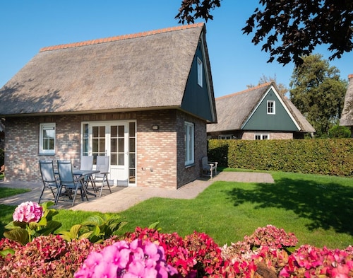 Pleasant Villa Near sea and Beach