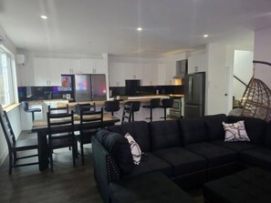 Smart TV, fireplace, video games
