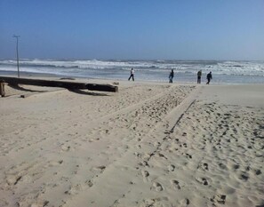 View from property - Bungalow for 6 People, Near the Beach (Sint Maartensvlotbrug)