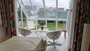 House | Tempat makan