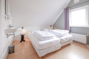 Huis | 3 slaapkamers, individueel gemeubileerd