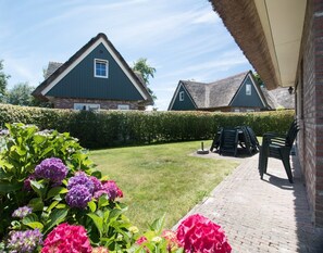 House | Reception - Attractive Villa Close to Forest, Beach, sea (Sint Maartensvlotbrug)