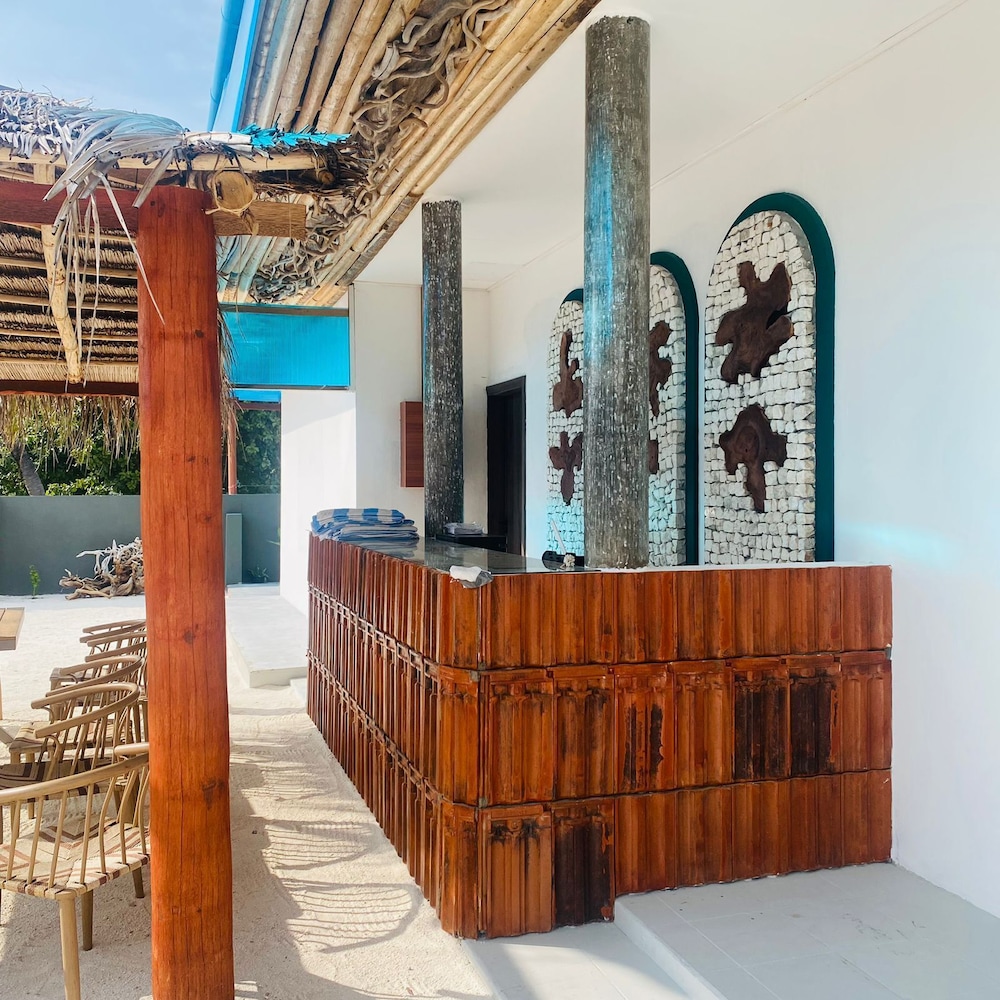 Arutha Inn Hanimaadhoo - Bild 3