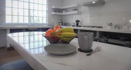 Modern Flat with 2 Bedrooms Near sea