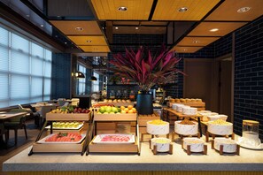 Daily buffet breakfast for a fee - SSAW Boutique Hotel Hangzhou Chengjun (Hangzhou)