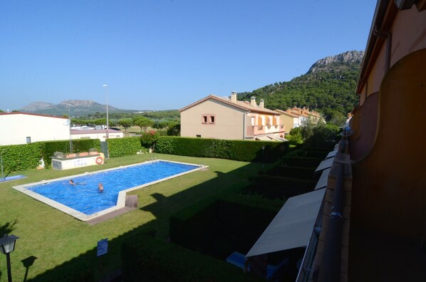 Exterior - House in Lestartit Near Sandy Beach (Torroella de Montgrí)