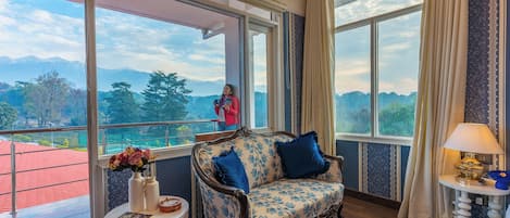 Luxury Room | Kalis bunyi, seterika/papan seterika, katil lipat simpan/tambahan