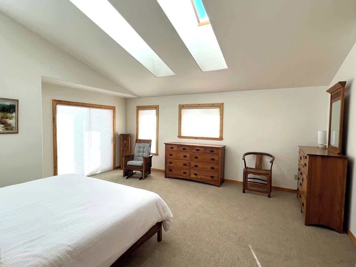 4 Schlafzimmer, Bügeleisen/Bügelbrett, kostenloses WLAN, Bettwäsche