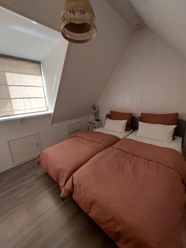 Huis | 2 slaapkamers, individueel gemeubileerd
