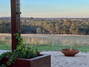 Property grounds - Alum Rock Hideaway, Alum Rock Hideaway | Stanthorpe (Goldfields)