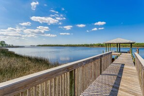 Luokittelematon kuva, 2 kautta 50, painike