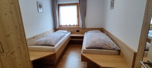 2 soverom, wi-fi (inkludert) og sengetøy