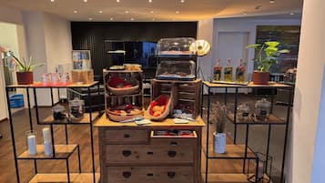 Petit déjeuner buffet compris tous les jours