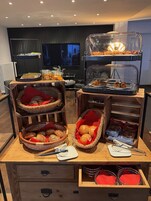 Tägliches inbegriffenes Frühstücksbuffet