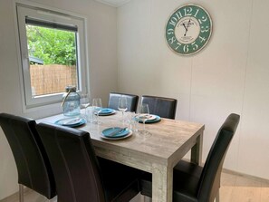 Dining - Furnished Chalet in Sint Maartenszee (Sint Maartensvlotbrug)