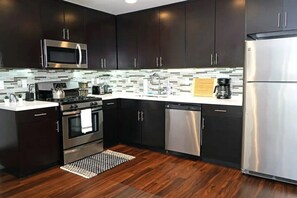 Fridge, microwave, blender