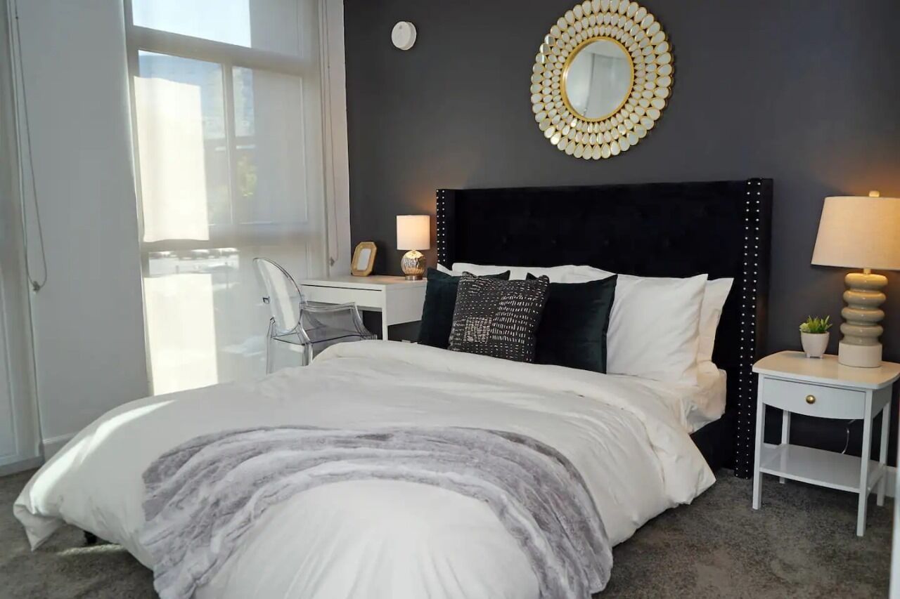 1 chambre, fer et planche à repasser, Wi-Fi, literie fournie