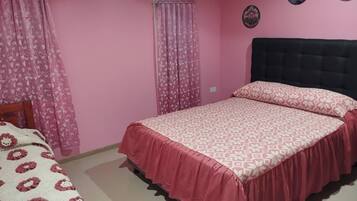 2 sovrum, internet, sängkläder och rullstolsanpassning