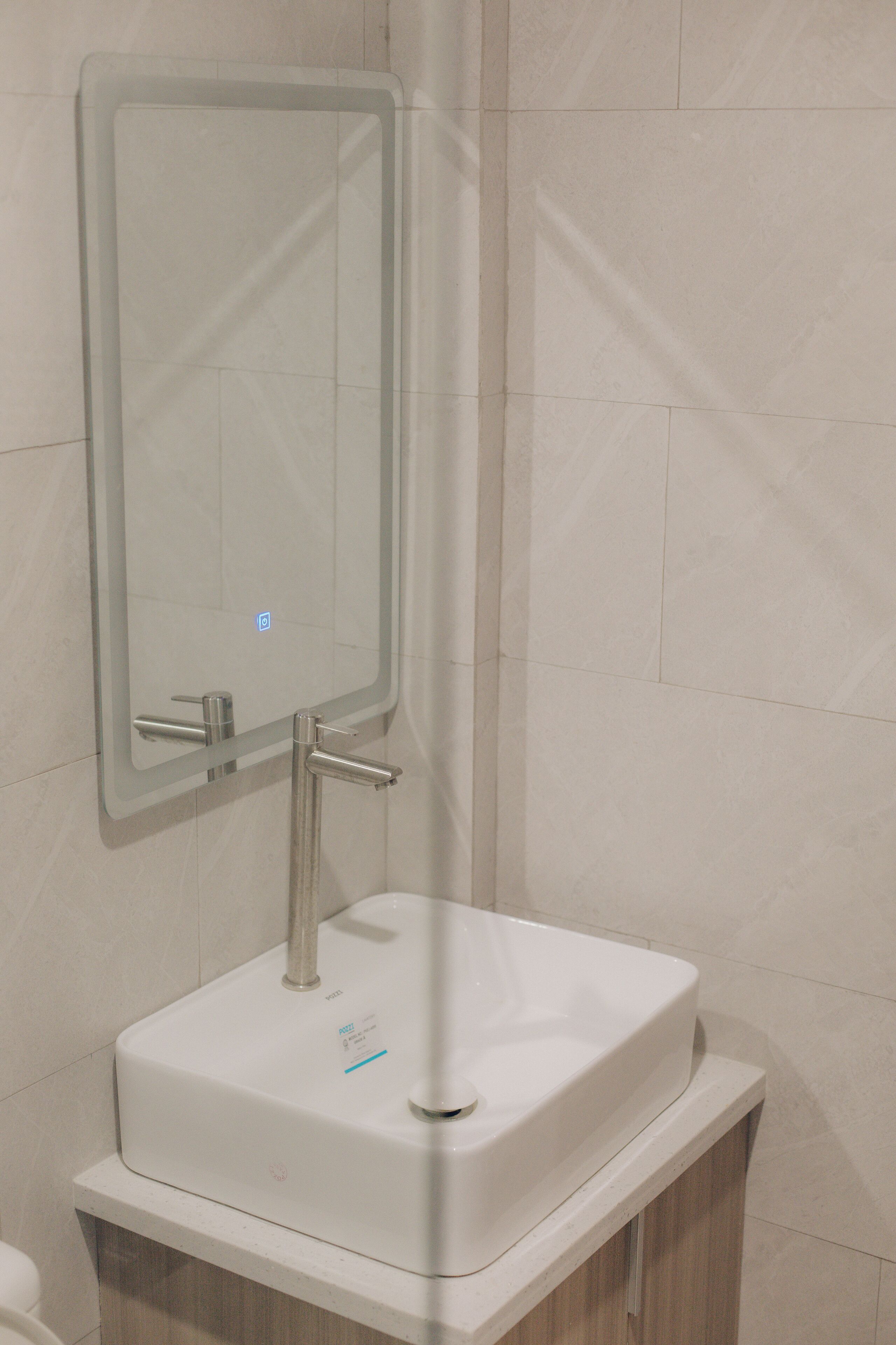 Foto - Elyseah Condotel, Angeles Pampanga