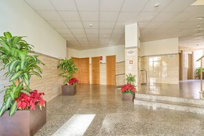 Interior - Apartment 'Centro Internacional A117' with Sea View, Wi-Fi and Air Conditioning (Torrox)