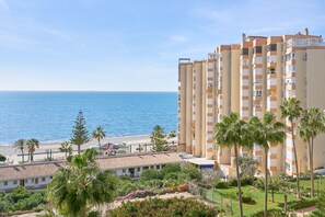 Exterior - Apartment 'Centro Internacional A117' with Sea View, Wi-Fi and Air Conditioning (Torrox)