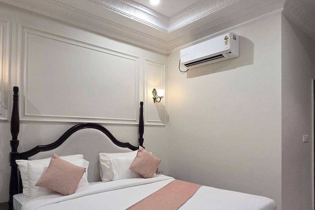 Heritage Premium Room | 房內夾萬、手提電腦工作空間、熨斗/熨衫板、免費 Wi-Fi