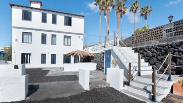 Enceinte de lâhĂ©bergement