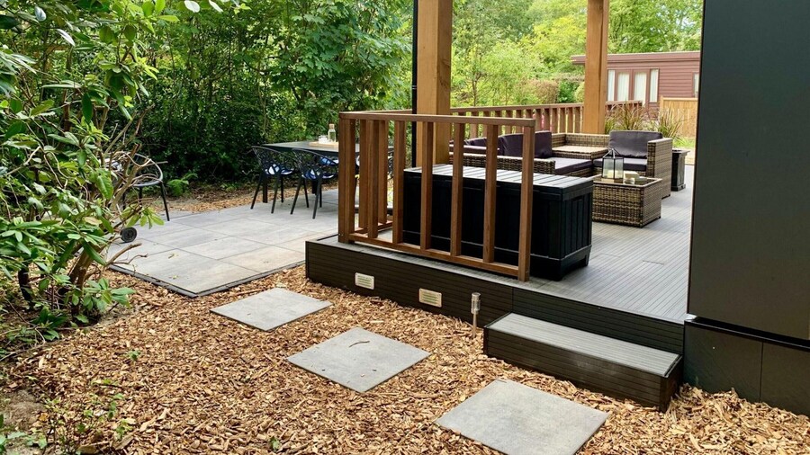 Modern Chalet With Terrace, Veranda