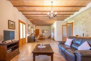 Villa | 2 bedrooms - Cocotte in Mallorca With 2 Bedrooms and 3 Bathrooms (Ariany)