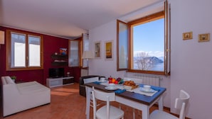 Apartment | 1 bedroom - Fontana Del Lago Apt 12 (Varenna)