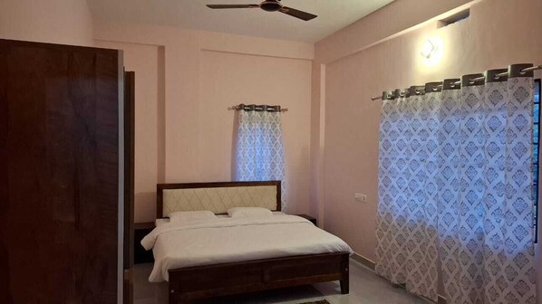Family Apartment, Mountain View