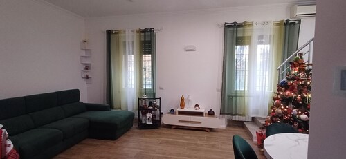 Modern and functional central apartment, finely renovated.