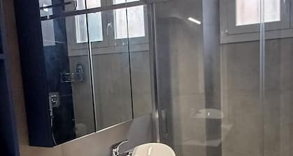 Modern and functional central apartment, finely renovated.