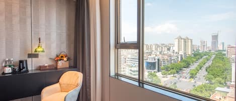 Luxury Twin Room, City View