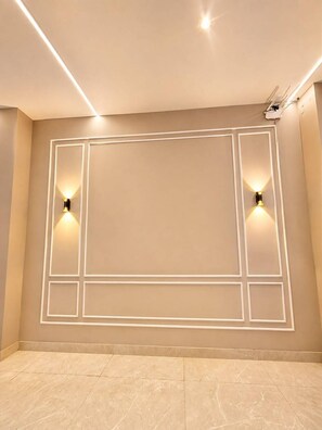 Living area - Hotel Majestic Heights (Agra)